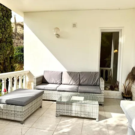 Nyaraló Casa Lilo, En Jardin Grande, Con Gran Piscina Y Barbacoa *