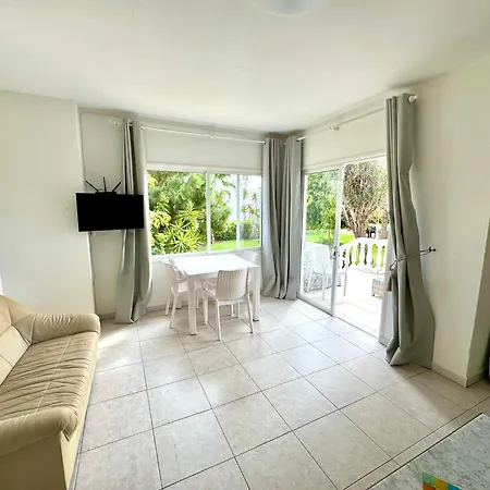 Casa Lilo, En Jardin Grande, Con Gran Piscina Y Barbacoa * Arona