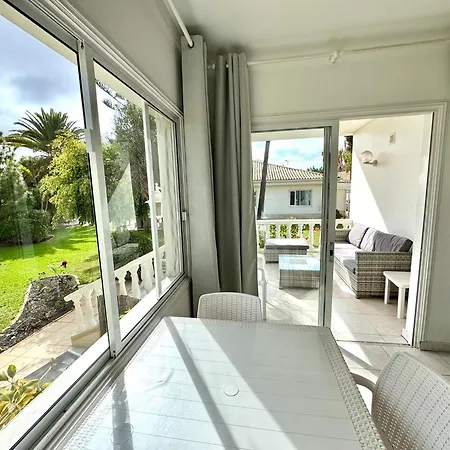 Casa Lilo, En Jardin Grande, Con Gran Piscina Y Barbacoa Semesterbostad *