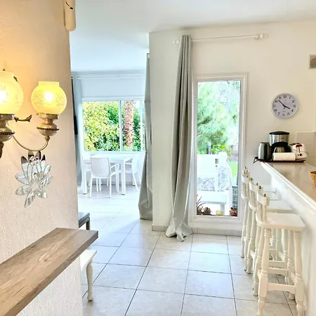 Casa de Férias Casa Lilo, En Jardin Grande, Con Gran Piscina Y Barbacoa Arona (Tenerife)