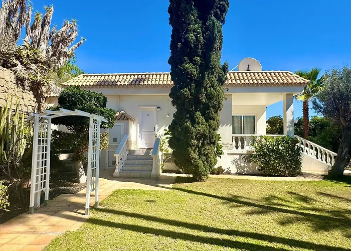 Casa Lilo, En Jardin Grande, Con Gran Piscina Y Barbacoa * Arona (Tenerife)