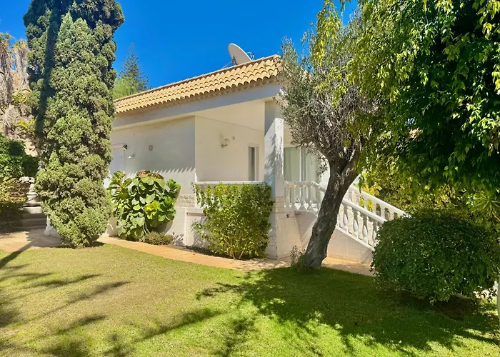 Casa Lilo, En Jardin Grande, Con Gran Piscina Y Barbacoa Semesterbostad Arona (Tenerife)