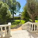 Casa Lilo, En Jardin Grande, Con Gran Piscina Y Barbacoa 度假居