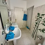 Casa Lilo, En Jardin Grande, Con Gran Piscina Y Barbacoa 阿罗纳